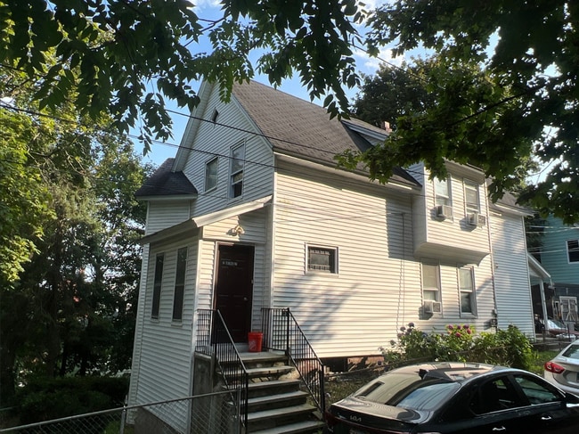 Building Photo - 1 Wayne St Unit 1