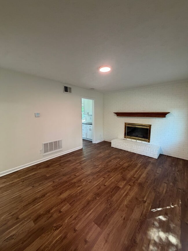 Photo - 2866 North Glen Drive, Columbus, OH — 2 Bed / 1 Bath — Fully Renovated!