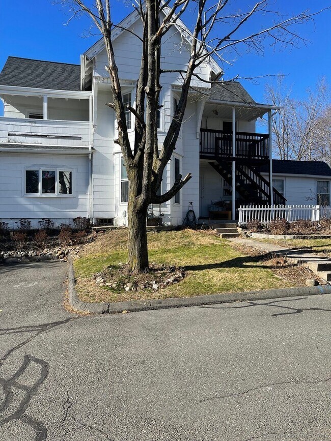 Photo - 85 Aetna St Unit APT 13