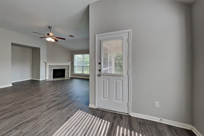 Photo - 6431 Hardwood Dale Way Dr