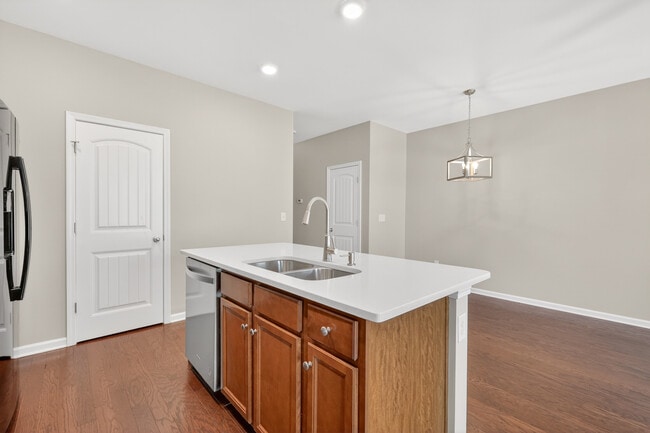 Photo - 4011 Cannonsgate Ln