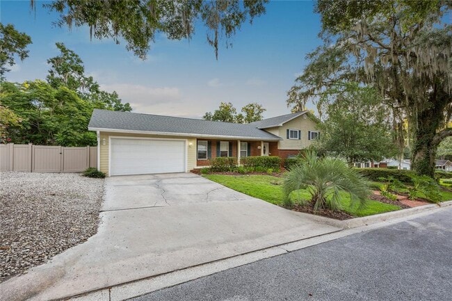 Photo - 2026 NW 19th Ln