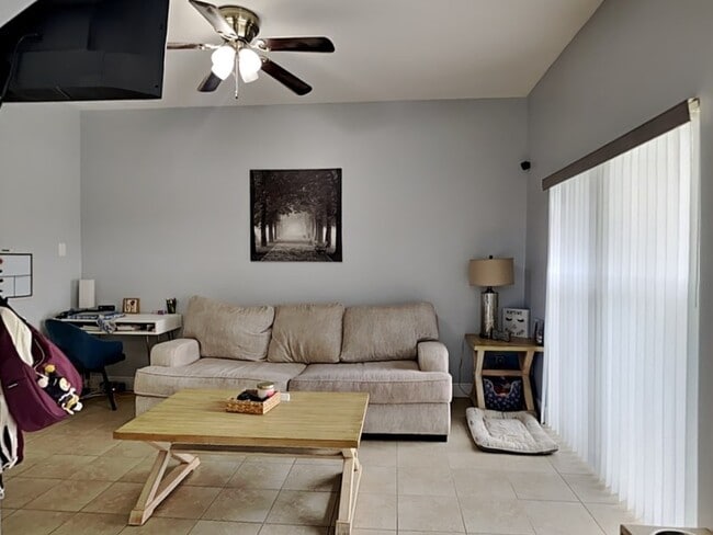 Photo - 16583 Cedar Crest Dr