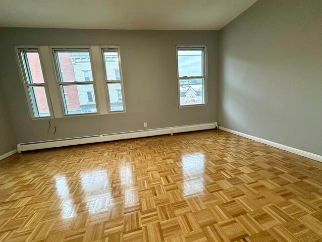 543 West Side Ave Unit 2
