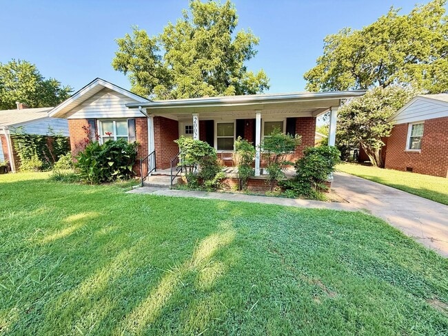 Building Photo - Cute & Walk to OU Rental