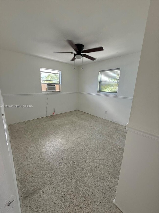 Photo - 519 SW 27th Ave Unit 209