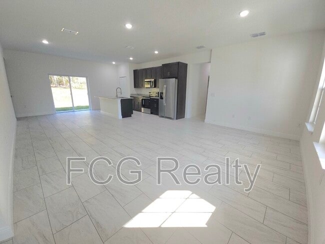 Photo - 1829 W Corrine St