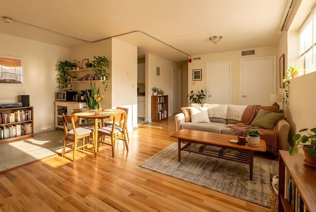 Photo - 120 Bradlee St Unit 2