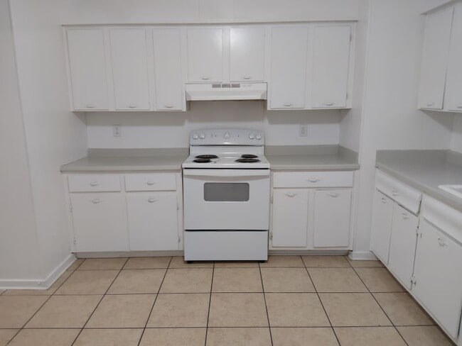 Photo - 3608 Meadowlark Dr