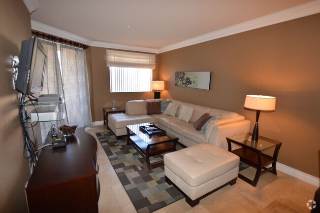 Building Photo - Meridian 2 BED|2BA FURNISHED CONDO 1 BLOCK...