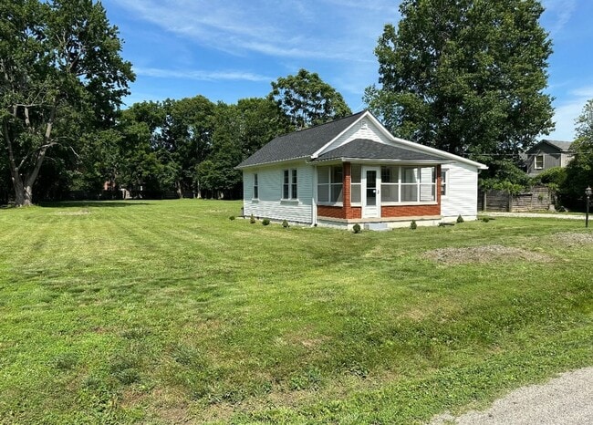 Photo - Charming Prospect Cottage with Spacious Yard