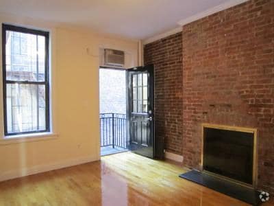 Building Photo - 102 E 7th St Unit 8 Rental