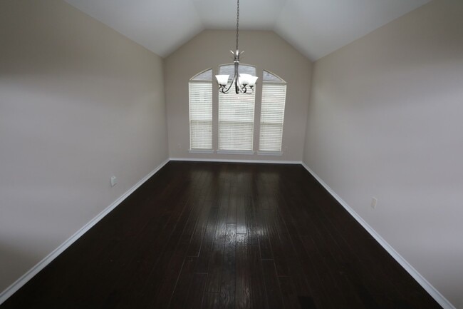 Photo - 2531 Llano Springs Dr