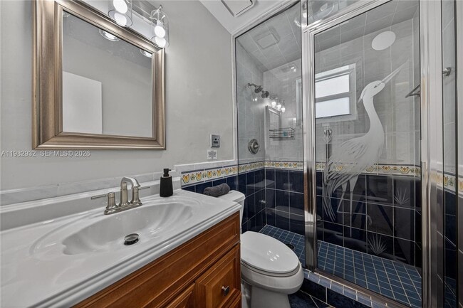 Photo - 2161 NE 62nd St