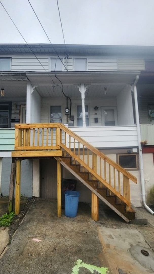 3 bedroom 1 bathroom - 3 bedroom 1 bathroom House