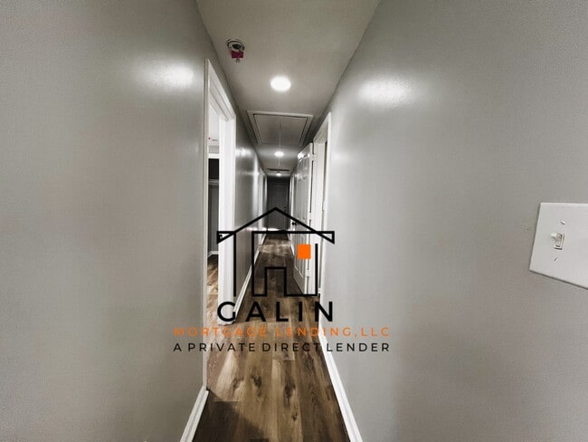 Photo - 808 Carroll St