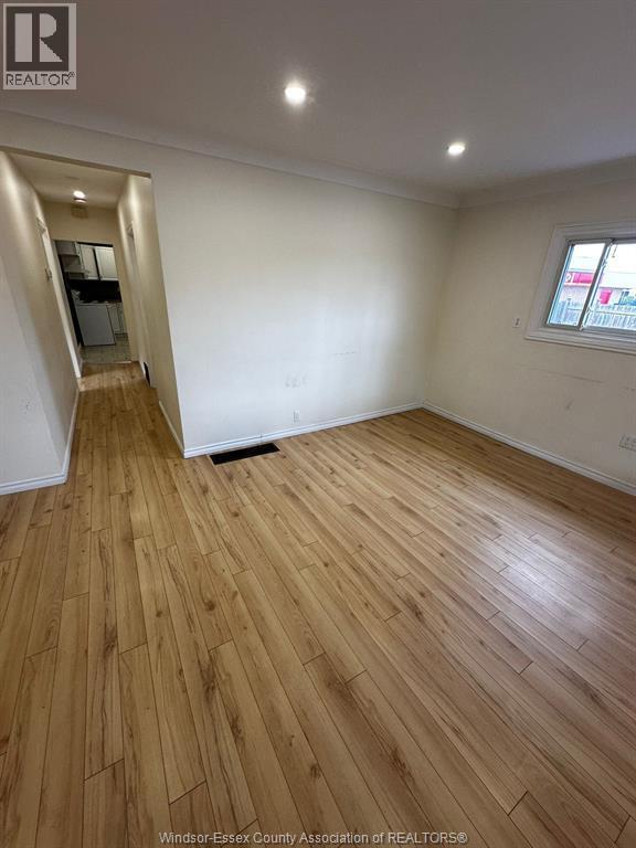 Photo - 819 Frank Ave