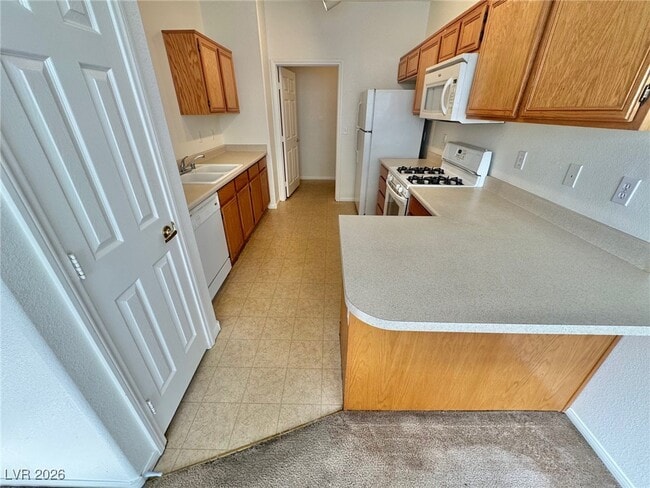 Photo - 54 Ruffled Feather Way