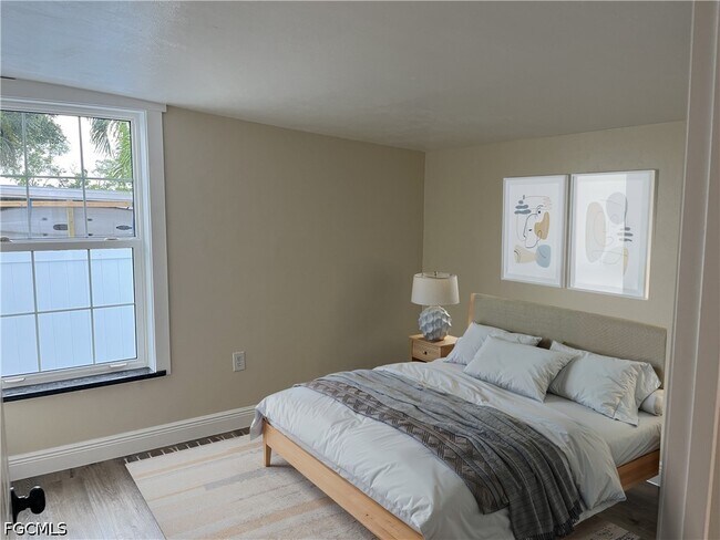 Photo - 4874 Pine Island Rd