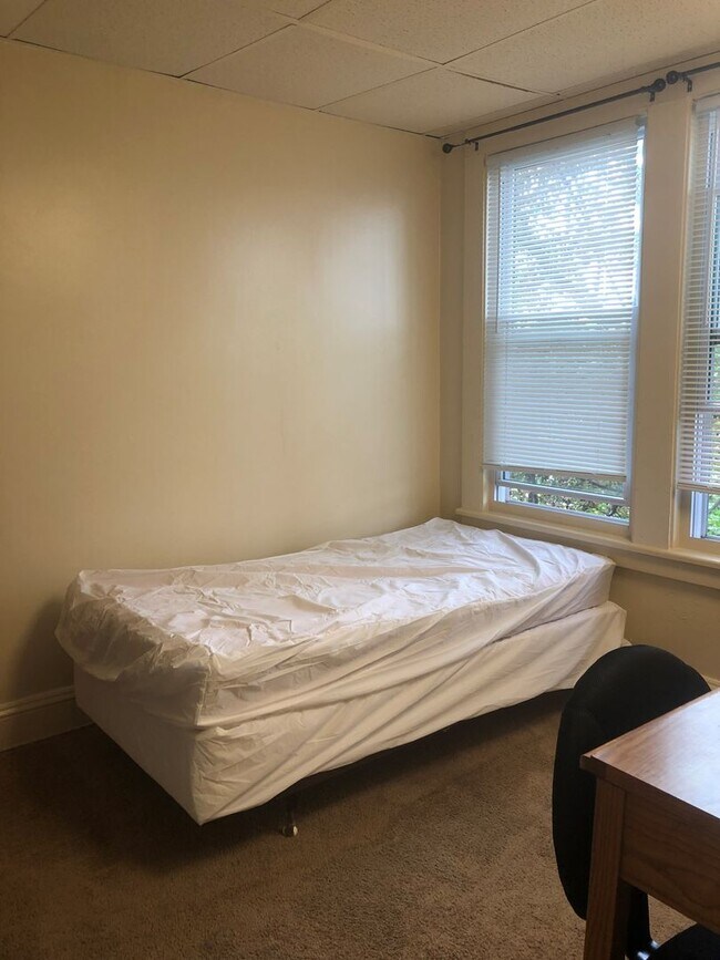 113 Comstock Pl Unit Comstock 113.2
