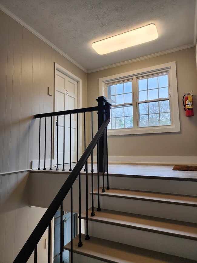 Photo - 325 Winding River Dr