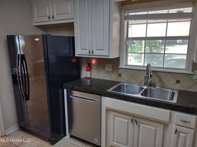 336 Pebble Creek Dr