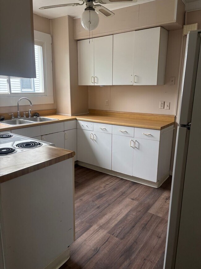814 Highland Ave Unit 1