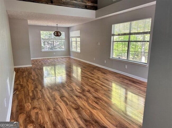 Photo - 3310 Southshore Ln