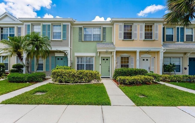Building Photo - 7813 Sanibel Dr