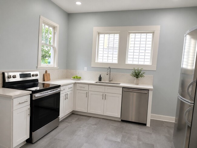 Photo - 2206 Bernardo De Galvez Ave