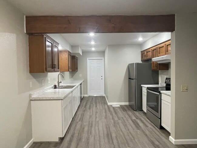 Photo - 14210 Beverly Park Rd