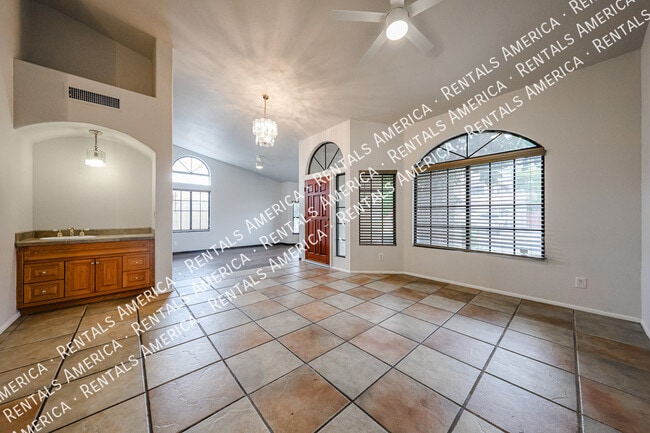 Photo - 1243 W Iris Dr