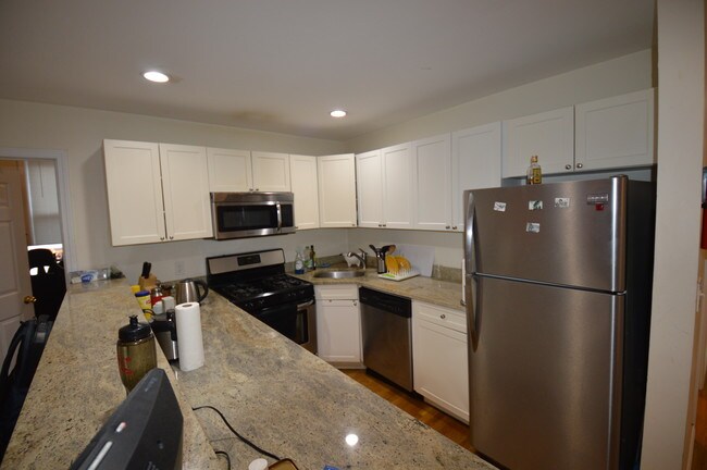 Photo - 66 Egmont St