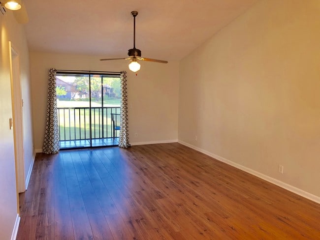 Photo - 2565 SW 22nd Ave Unit 201