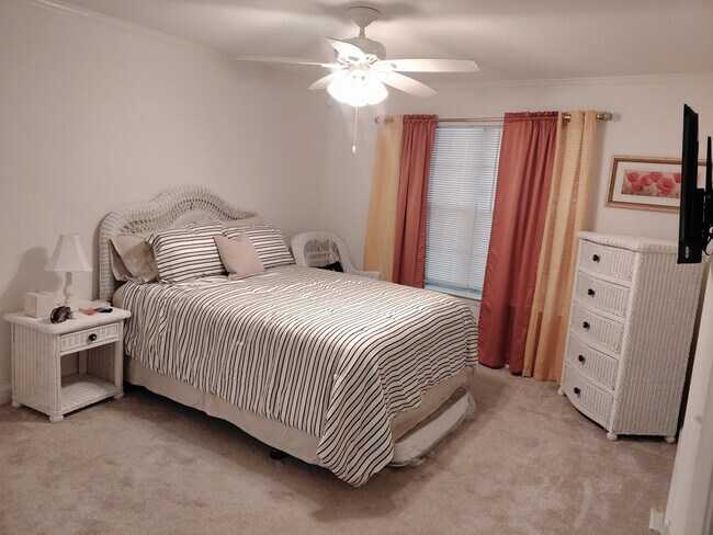 Photo - 2837 Georgetown Dr