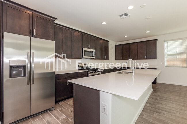 Photo - 10131 E Ulysses Ave