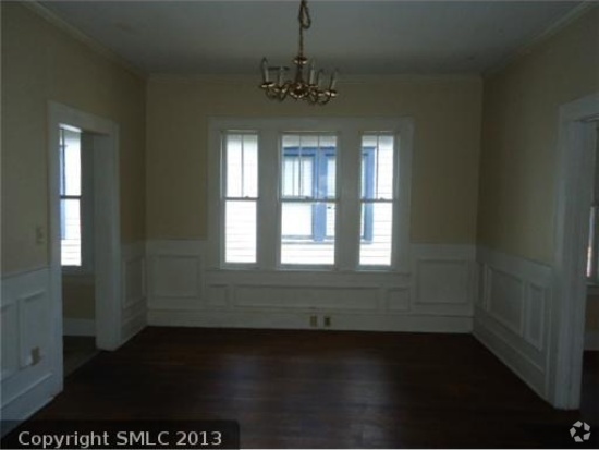 Building Photo - Single Family - Two Bedroom, One Bathroom ... Rental