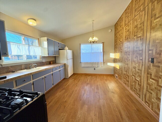 Photo - 37252 Belcrest Dr House