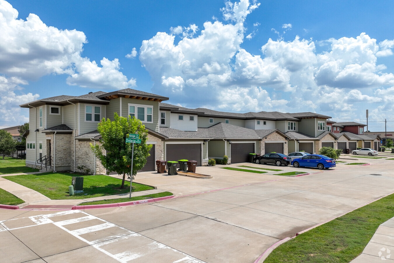 Veranda Townhomes - Veranda Townhomes