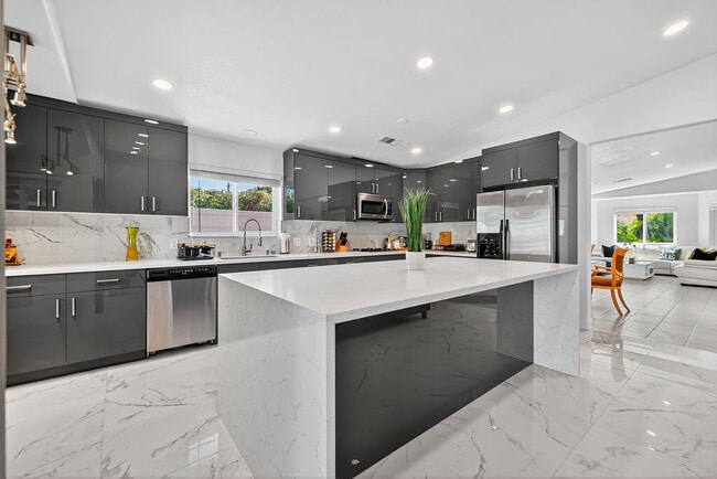 Photo - 68830 Jarana Rd