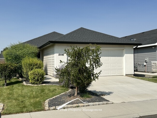 Building Photo - 12542 Ochoco St Rental