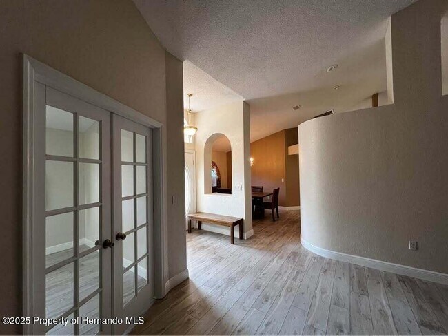 Photo - 9448 Tooke Shore Dr