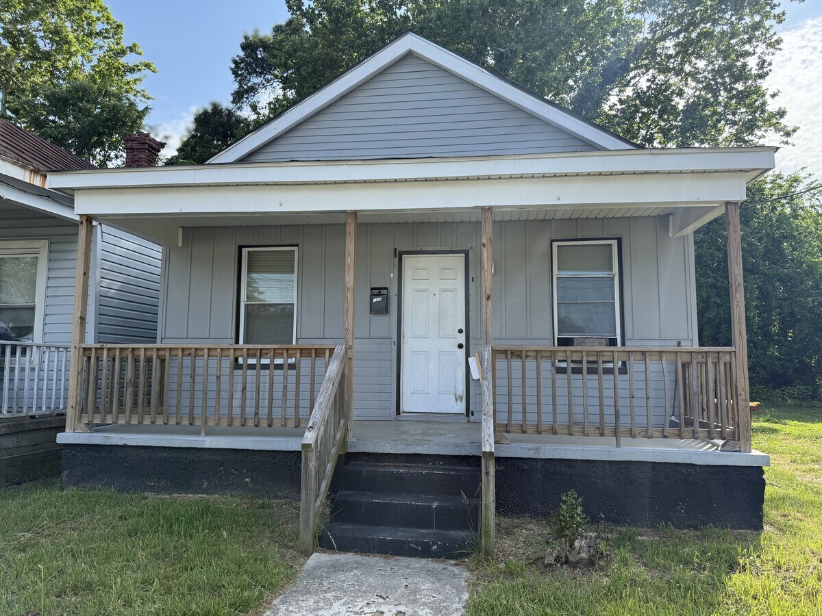 Photo - 1206 Arlington St House