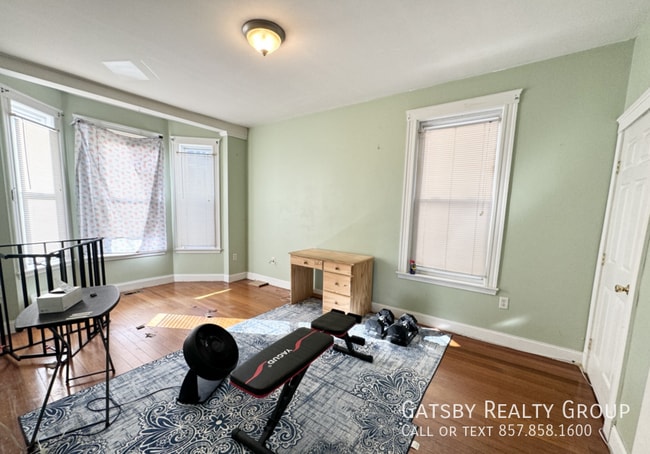Photo - 35 Hillside St Unit 1R