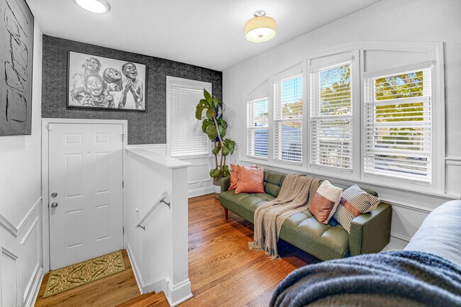 Photo - 10516 S Eggleston Ave