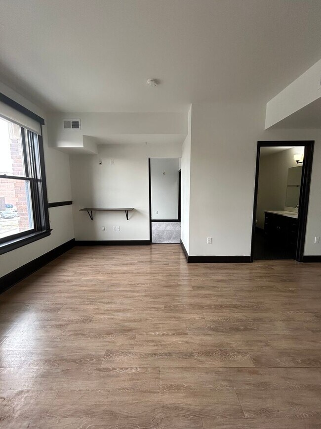 Photo - Sleek Downtown Living with a Modern Edge Unit #202