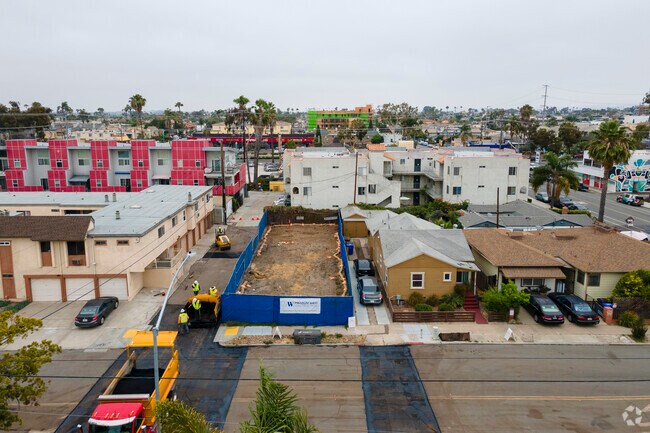 Aerial - 2828 Howard Ave