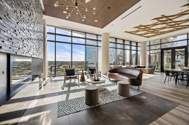 Photo - 9757 Katy Fwy Unit 323