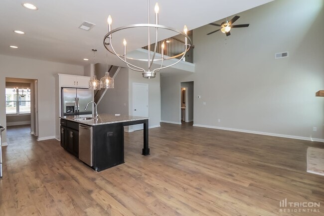 Photo - 117 Cedar Pk Wy