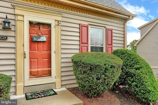 Photo - 1724 Josiah Chowning Way